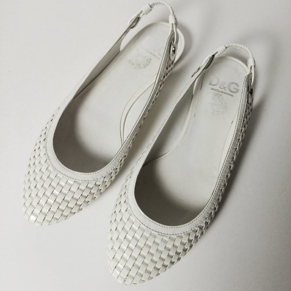 Brand New D&G White Patent Leather Shoes Size 7 - Picture 1 of 3